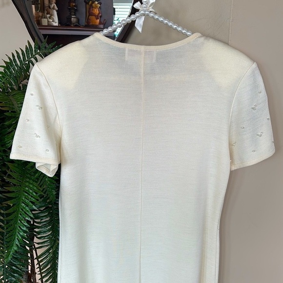VINTAGE Maggy London Cream Wool Knit Short Sleeve Shift Dress Beaded Appliqué - Picture 10 of 15